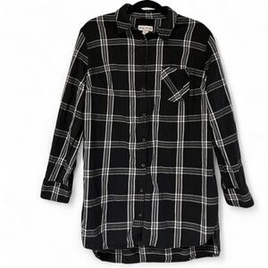 Ava & Viv Black and White Plaid Flannel Shirt